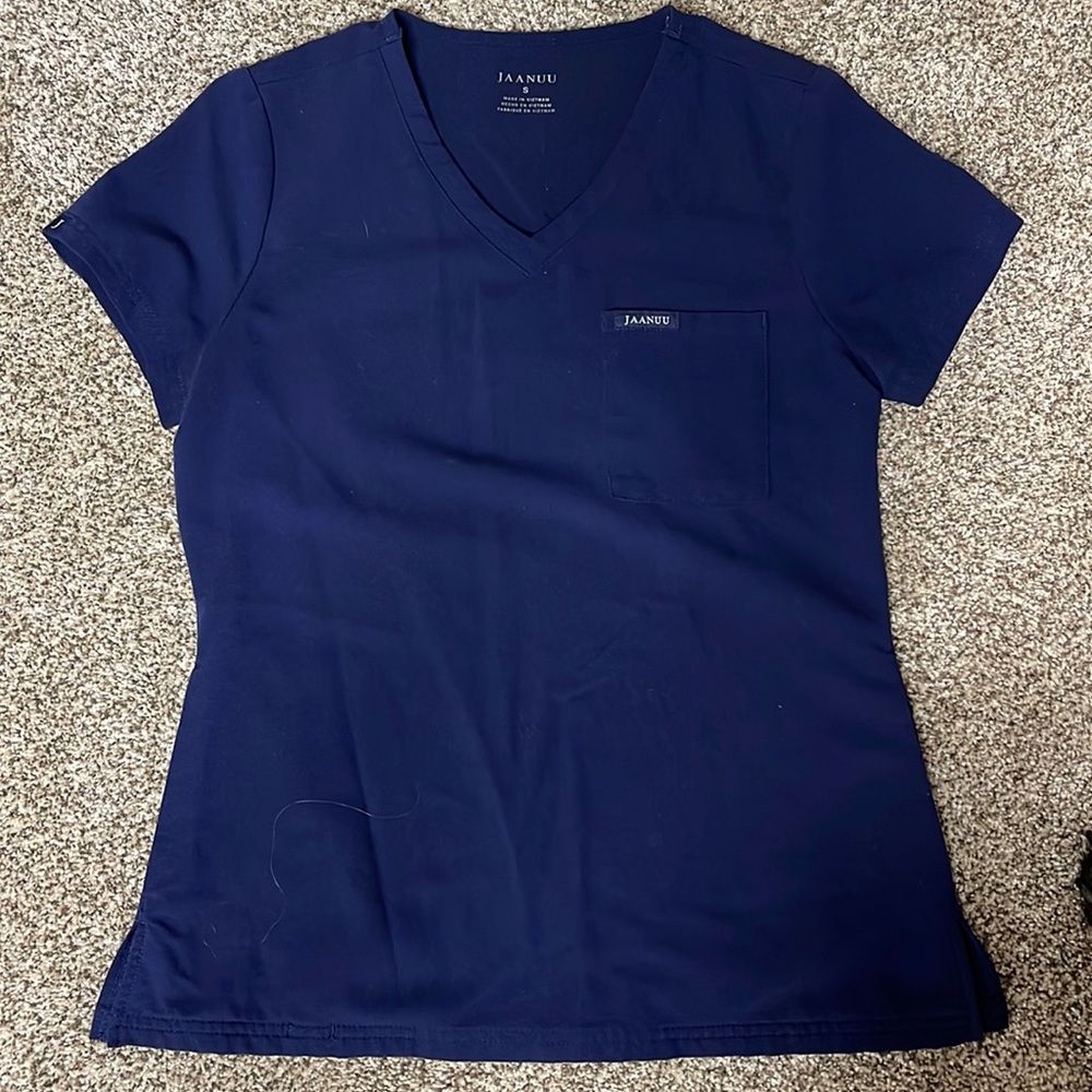 Jaanuu Women’s Scrub Top